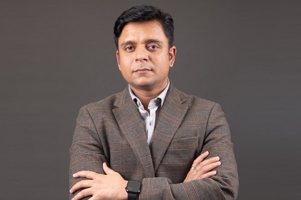 DEEPAK VYAS, Group Director of Engineering & Technology at Anax Holding